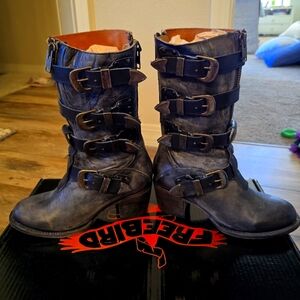 Frebird Notorious Ladies SZ 9 in Navy